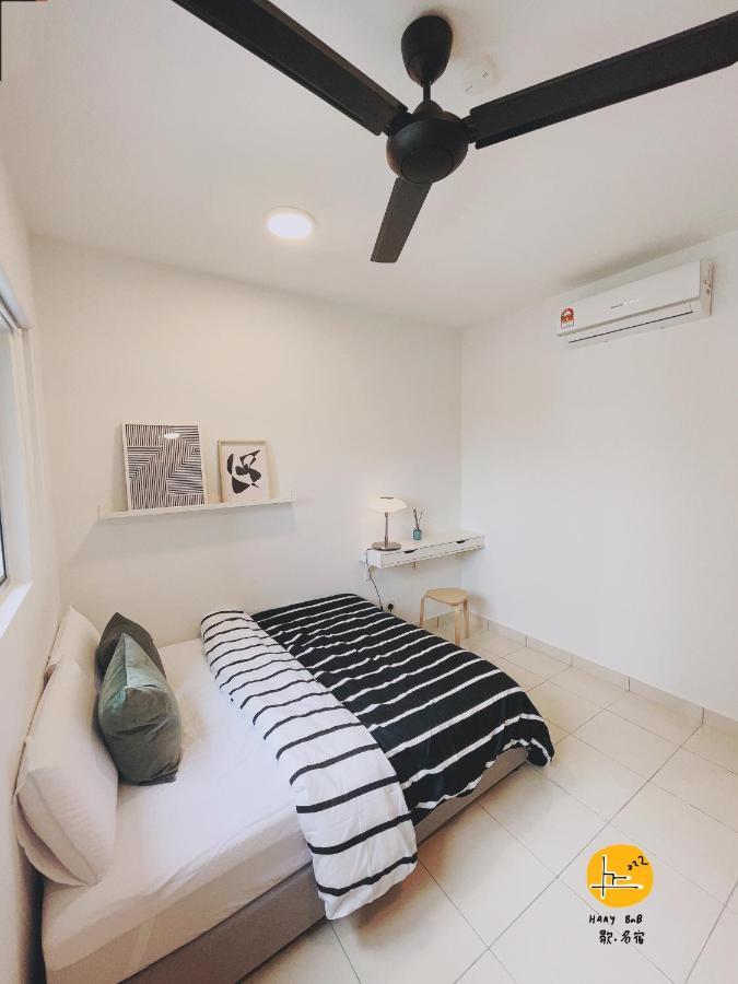 A Private With Bathroom,15 Minutes To Klia, Klia2, Sepang, Host By Locals, Private Host, Not A Kampong Bekoh