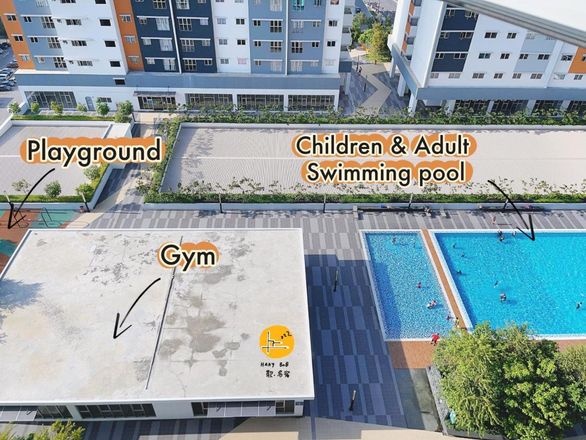 Apartment A Private With Bathroom,15 Minutes To Klia, Klia2, Sepang, Host By Locals, Private Host, Not A Kampong Bekoh